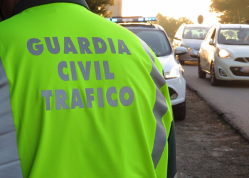 Muere una mujer de 88 años atropellada por un tractor en Valdés