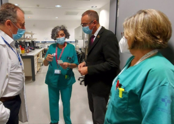 La Unidad de Reproducción Asistida del HUCA duplicará las fecundaciones in vitro por semana en 2023