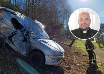 Fallece el párroco de Turón en un accidente de tráfico cuando acudía a un funeral en Gijón