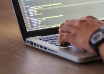 El Programa de Recualificación de la Agencia Local de Empleo oferta 50 plazas para programadores web