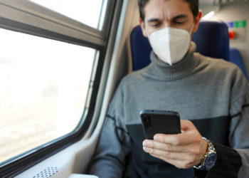 La mascarilla dejará de ser obligatoria en el transporte público «de forma inmediata» 