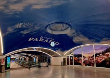 La marca ‘Asturias Paraíso Natural’, ya puede verse en la terminal madrileña de llegadas del AVE