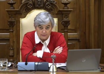 La alcaldesa insta a fijarse en los aspectos «positivos» de la sentencia sobre el Muro