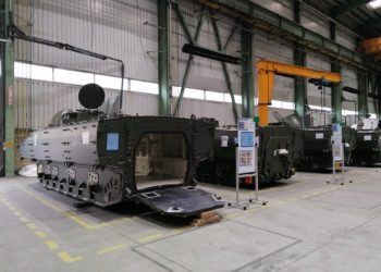 La fábrica de Trubia asegura su actividad en 2023 con los vehículos 8×8