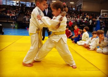 Gradas llenas y judokas entregados: así ha sido el retorno del Torneo de Navidad Ciudad de Avilés