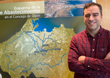 El concejal de Obras y Proyectos, Olmo Ron, renuncia a su acta de edil