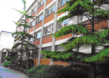 Derrumbe en el aula de infantil del Colegio Rey Pelayo de Gijón