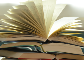 Tres obras asturianas aspiran al Premio Azorín de Novela 2023