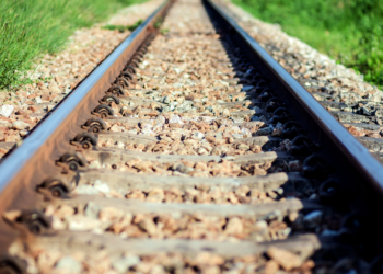 Adif señala más de diez robos de material en las obras de ancho Gijón-Laviana