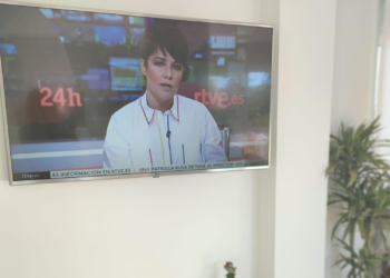 Los mayores asturianos consumieron en enero casi seis horas de televisión al día