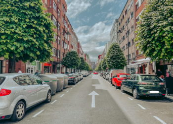 «Que cualquier vehículo pueda desde hoy aparcar en zona ORA»: Foro celebra el «adiós» de la Ordenanza de Movilidad
