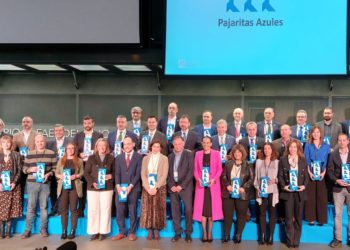 Emulsa recibe la máxima certificación de Aspapel en el reciclaje de papel y cartón: 3 ‘Pajaritas Azules’