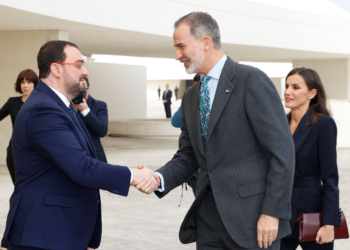 Galería | Los Reyes visitan Asturias con motivo de los Premios Nacionales de Innovación y Diseño