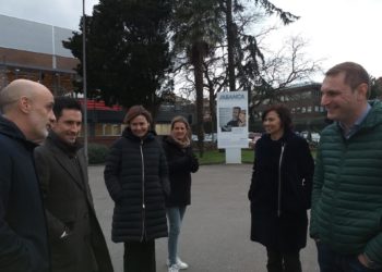 Moriyón (Foro) se compromete a instalar compuertas hinchables en el Piles para la práctica del piragüismo