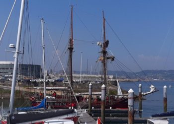 El barco ‘Atyla’ ofrecerá excursiones por la costa gijonesa durante la Semana Santa