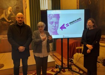 Gijón brinda un homenaje «de justicia» a Rosario Acuña en el centenario de su muerte