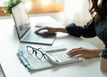 Carreño fomenta con cheques de 4.000 euros el autoempleo