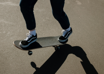 Nuevas Generaciones critica el retraso en las reformas del skate de Cimadevilla