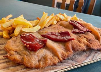La Taberna Asturiana, la ‘casa’ del cachopo en Gijón