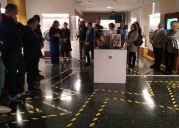 El Titanic choca con la capital de Asturias