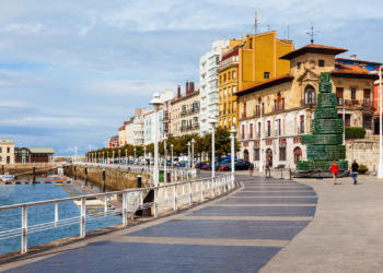 Una Semana Santa «redonda», celebran los hosteleros asturianos