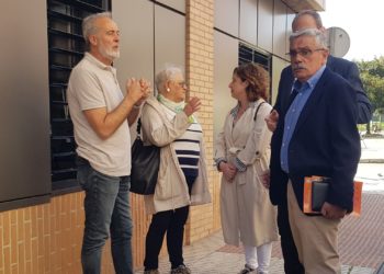 La Federación de Asociaciones de Vecinos plantea al PSOE un refuerzo del tejido asociativo local