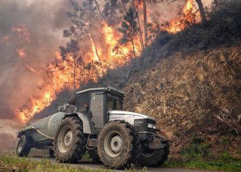 Asturias registra siete fuegos activos y 26 están en revisión