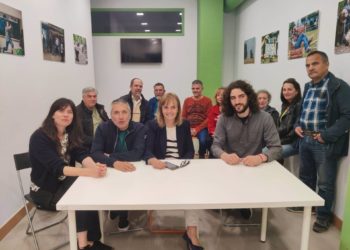 Covadonga Tomé se encierra en la sede de Podemos en Gijón para reclamar que se respete la lista