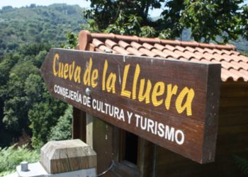 Cultura delimita el entorno de protección de las cuevas de La LLuera