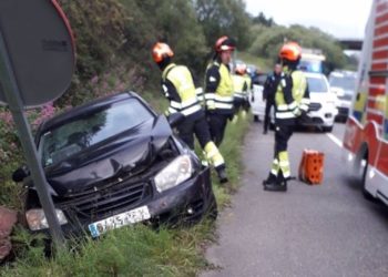Un accidente de tráfico múltiple deja tres heridos en Salinas