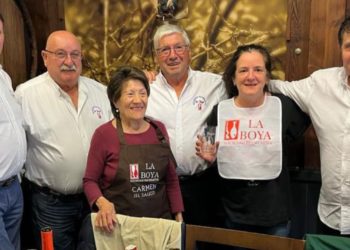 ‘La Boya’ almuerza en El Saúco de Pumarín-El Llano
