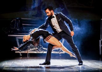 El Llano alcanzará hoy la cúspide de sus fiestas con la actuación de ‘El Ilusionista’