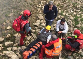 Evacúan por aire a un herido en las montañas de Somiedo