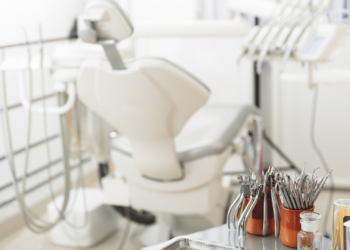 Gijón acoge, 15 años después, un congreso de odontología