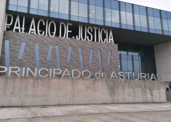 Acepta tres años y medio de prisión por abusar sexualmente de la hija de su pareja