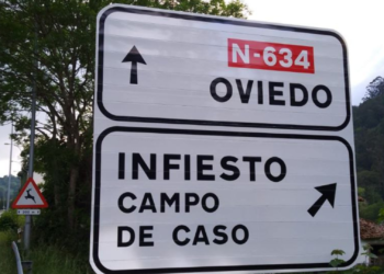 Los nuevos letreros de la N-634 no cumplen con la toponimia oficial, denuncia la XDLA