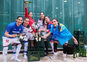 Una nueva coronación para el Telecable Hockey, que conquista su quinta Copa de la Reina