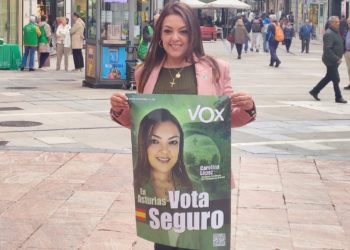 Vox se compromete a racionalizar el gasto político en toda la región