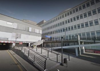 Dos heridos tras un accidente de tráfico entre Roces y Tremañes