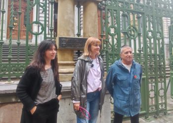 Tomé afea un incremento de retribuciones en la Junta mientras la población vive con sueldos «muy inferiores»