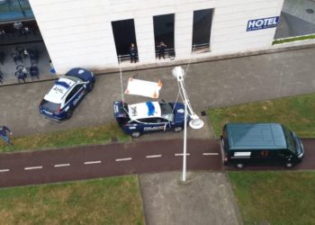 Tragedia en Poniente: un hombre fallece tras caer desde su vivienda