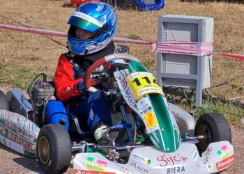 Una avería aleja de la victoria a Nicolás Cué en el Campeonato de Karts de Castilla y León