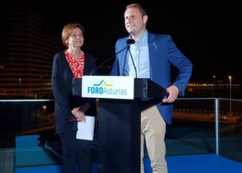 Foro da luz verde a abrir negociaciones con el PP para conformar gobierno en Gijón