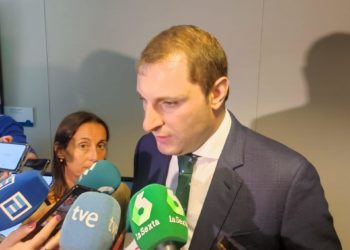 Pumares, crítico con Vox por el asturiano: «Su propuesta en Xixón no se va a llevar a cabo»