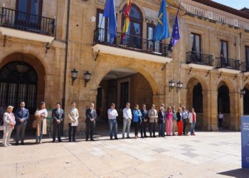 Vox Oviedo seguirá sin participar en minutos de silencio por las víctimas de violencia de género