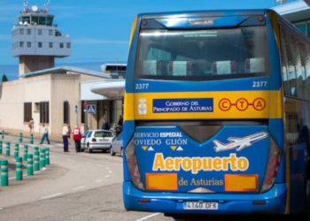 La ‘edad dorada’ del autobús al aeropuerto: su uso crece un 62% en sólo seis meses