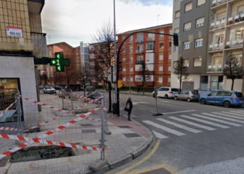 ASCH pagará casi 1.000 euros por cada día de retraso en las obras de la calle Río Eo