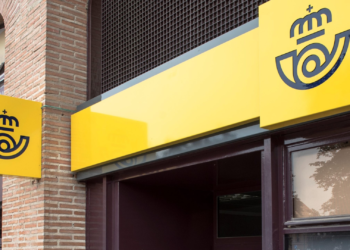 Correos contrata a 19.400 trabajadores para el refuerzo del voto por correo