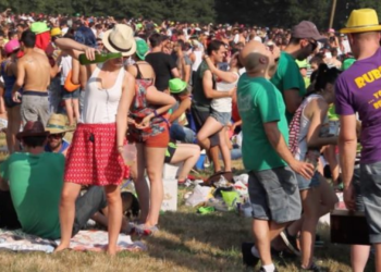 El Carmín de La Pola, ‘se apunta’ al reciclaje de la mano de Cogersa