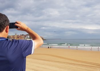 VIDEO | El Eurofighter ‘Typhoon’ surca el cielo de Gijón